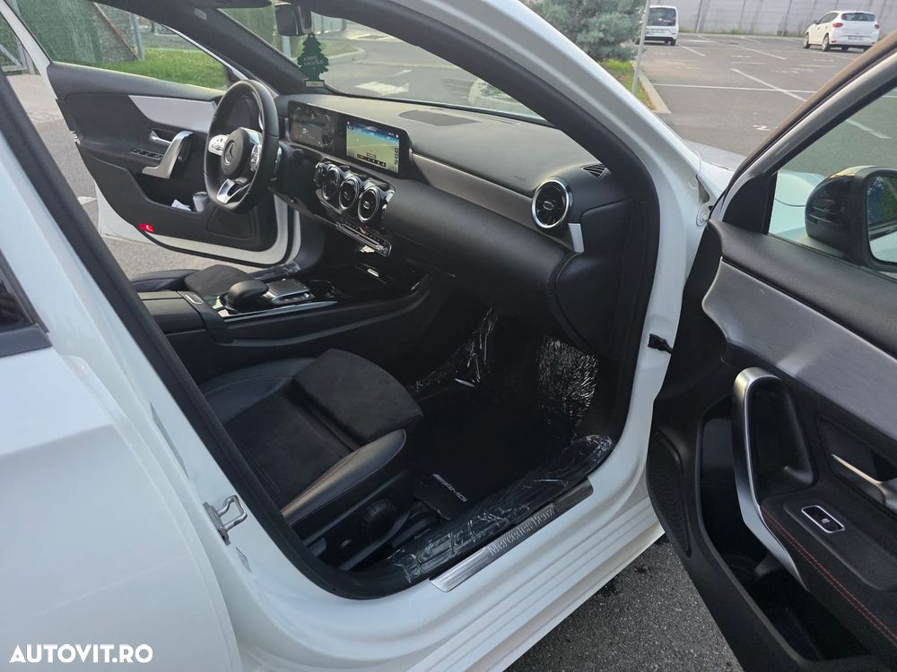 Mercedes-Benz A 250 - 11