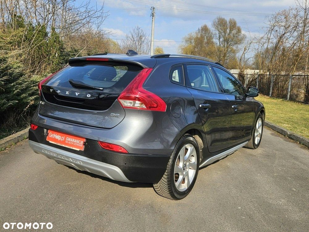 Volvo V40 Cross Country D2 Momentum - 3