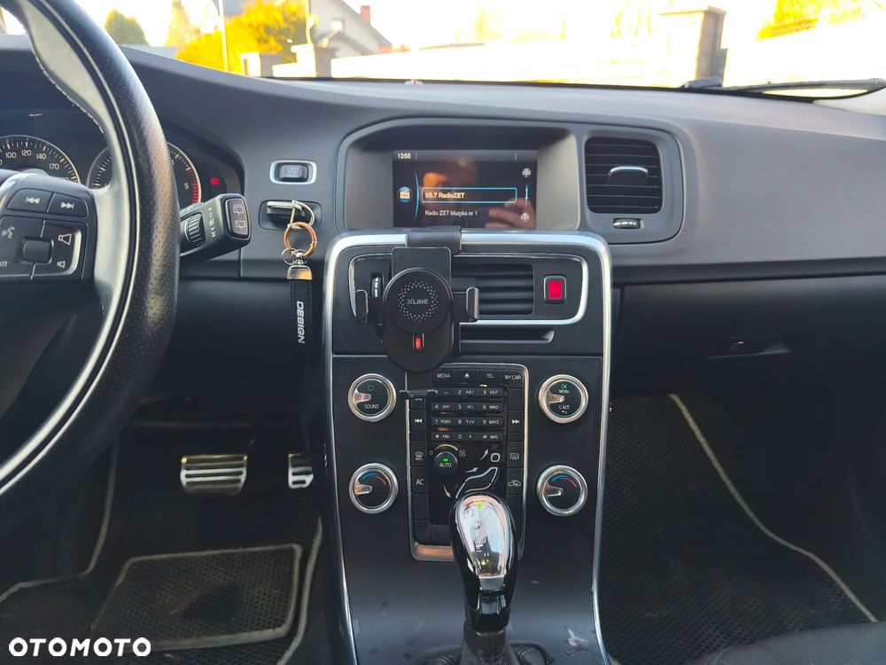 Volvo V60 - 20