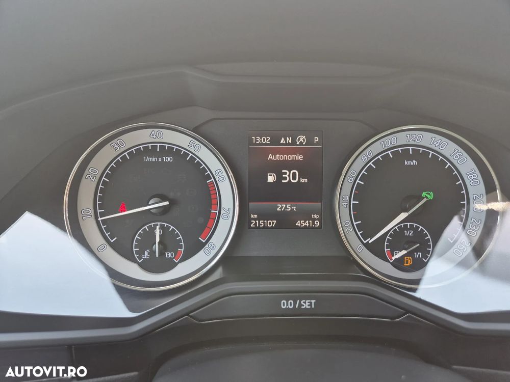 Skoda Superb Combi 2.0 TSI DSG Style - 19