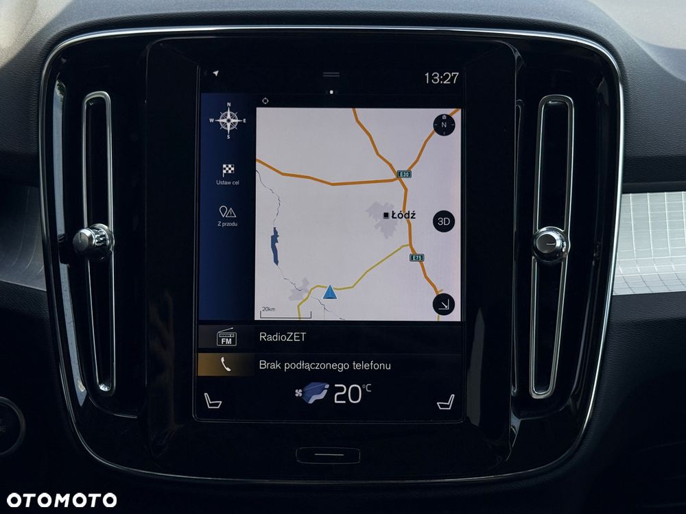 Volvo XC 40 D4 AWD Geartronic Momentum Pro - 17
