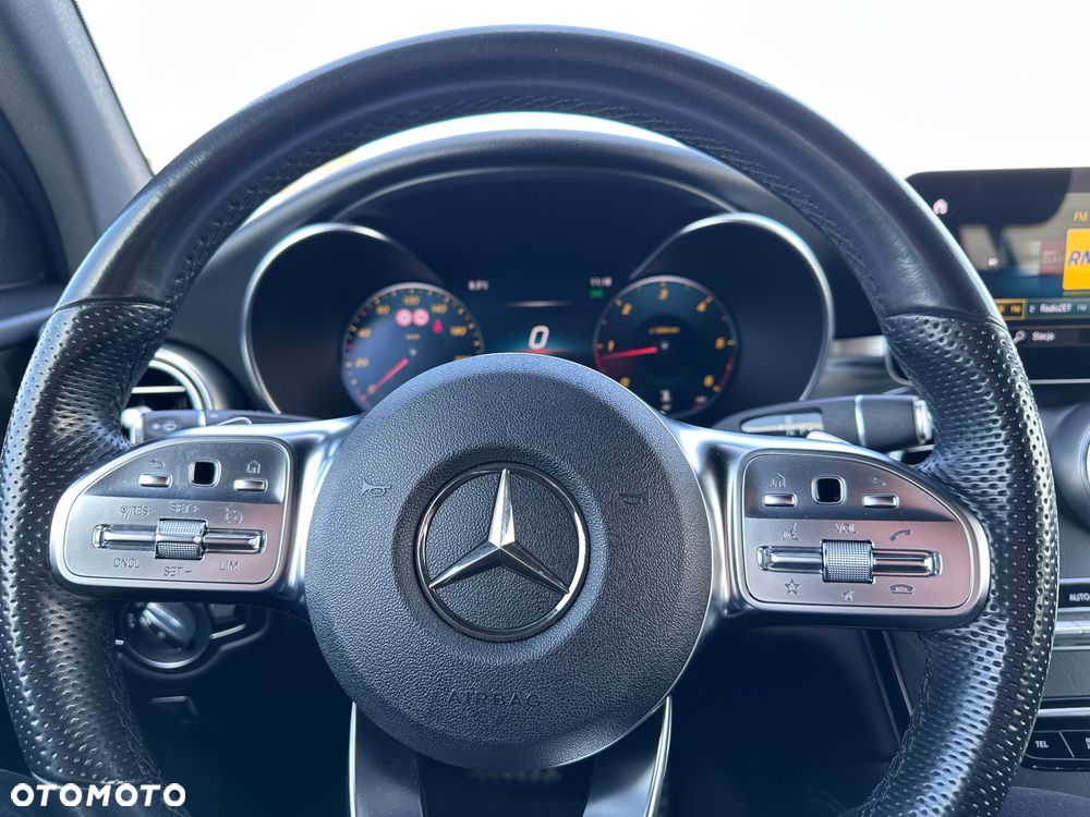 Mercedes-Benz GLC 200 d 4Matic 9G-TRONIC AMG Line Plus - 21