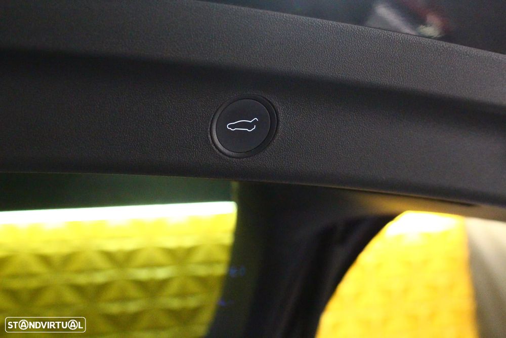 Tesla Model Y Long Range Tração Integral - 28