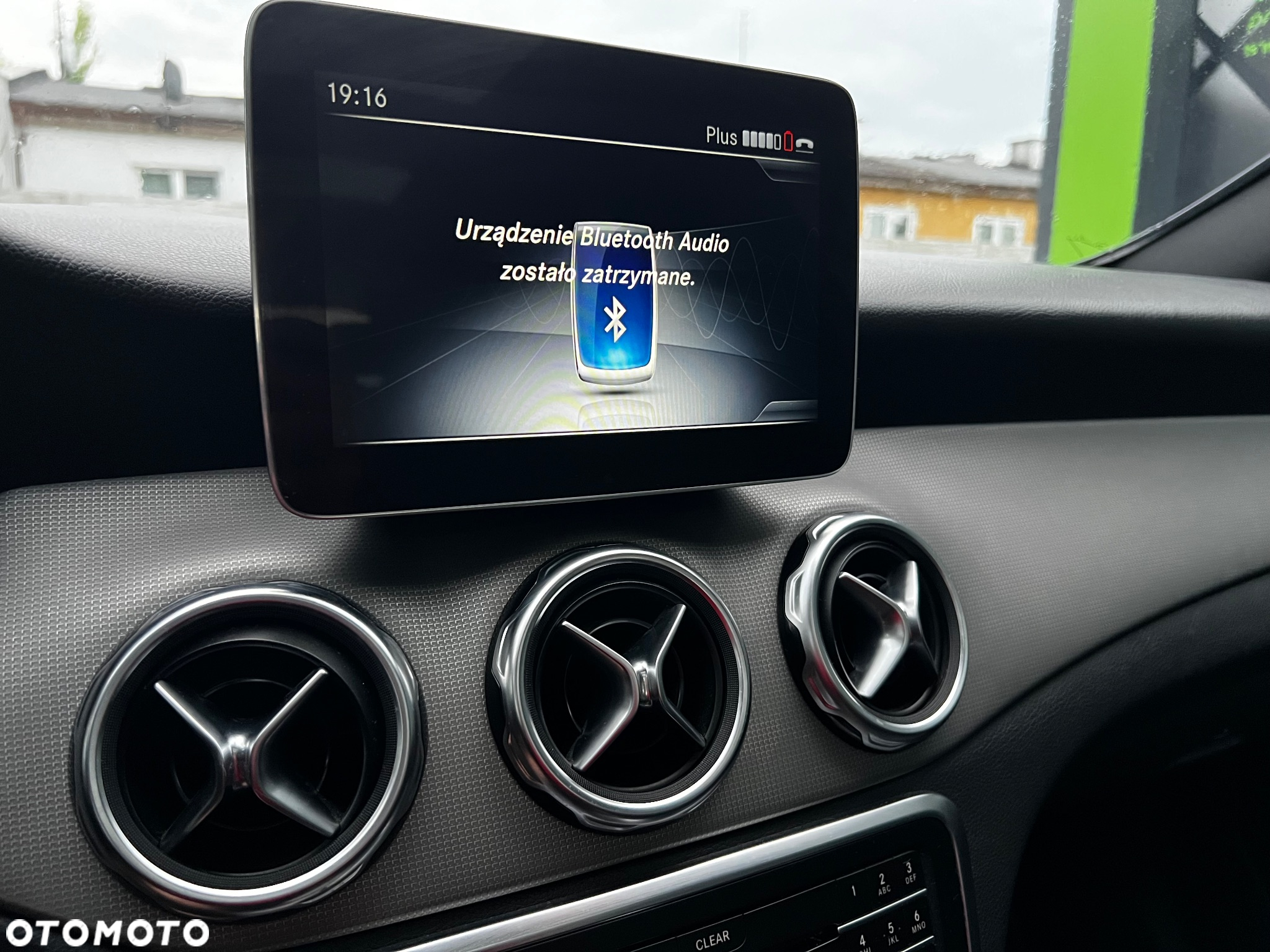 Mercedes-Benz GLA 250 4Matic 7G-DCT UrbanStyle Edition - 14