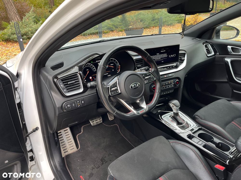 Kia Ceed 1.6 T-GDI DCT7 OPF GT - 9