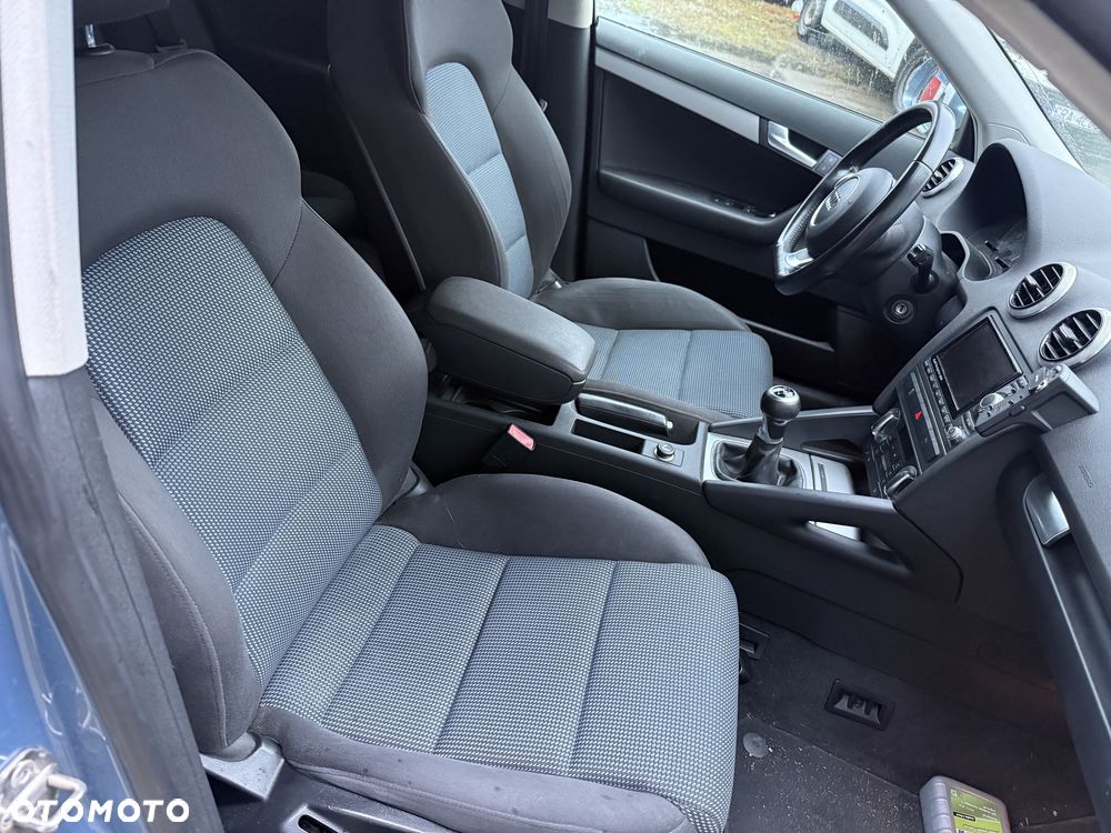 Audi A3 Sportback - 14