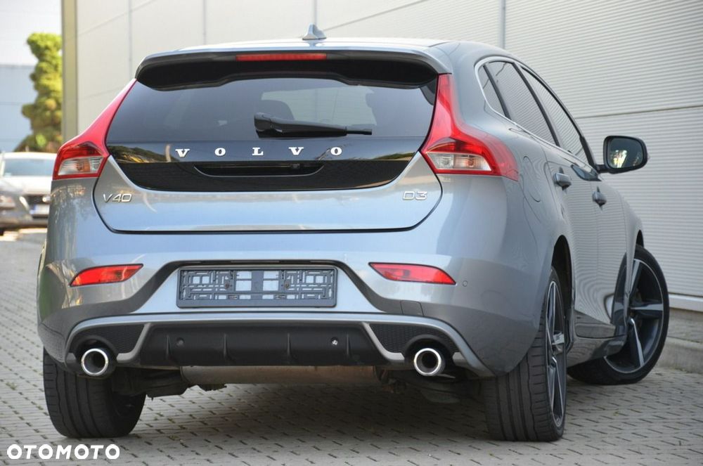 Volvo V40 - 10