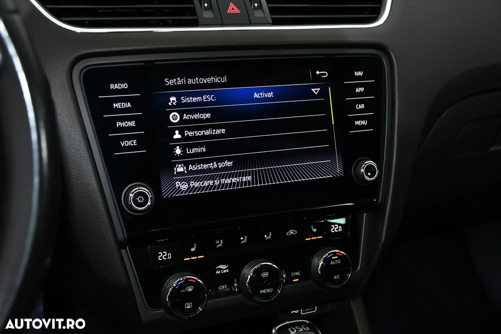 Skoda Octavia 2.0 TDI DSG L&K - 30