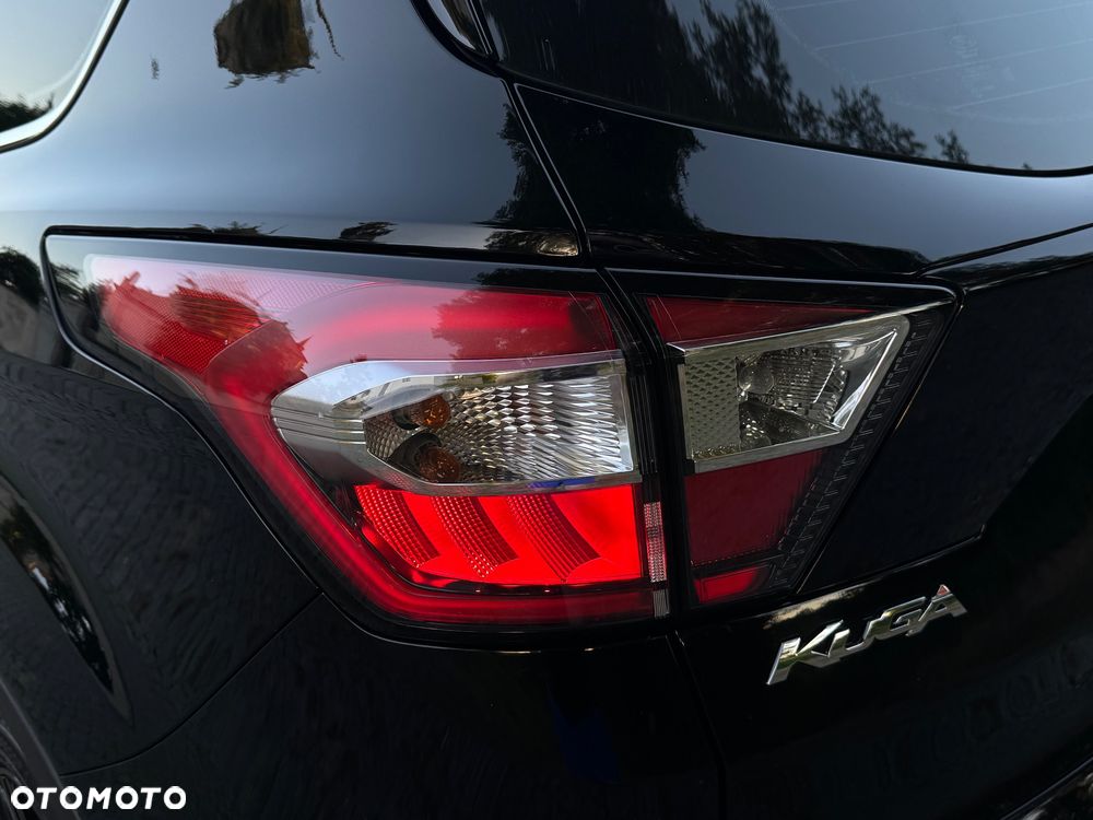 Ford Kuga 2.0 TDCi 4x4 Titanium - 20