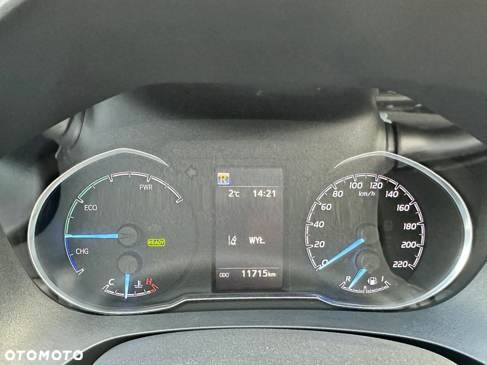 Toyota Yaris Hybrid 100 Business Edition - 30