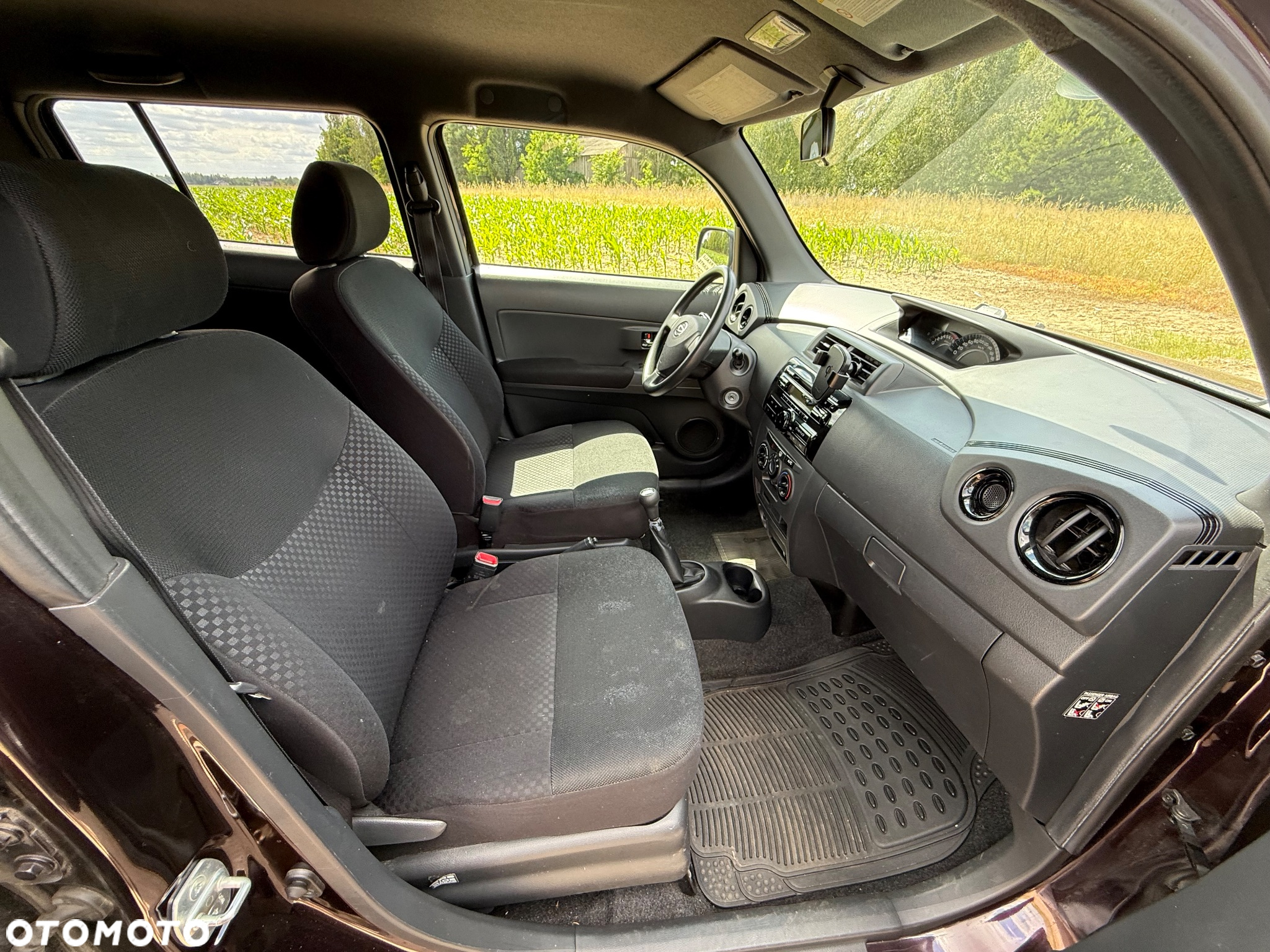 Daihatsu Materia 1.5 black edition - 9