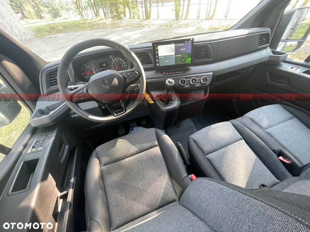 Renault MASTER BRYGADÓWKA Szara v.L3H2 - 10