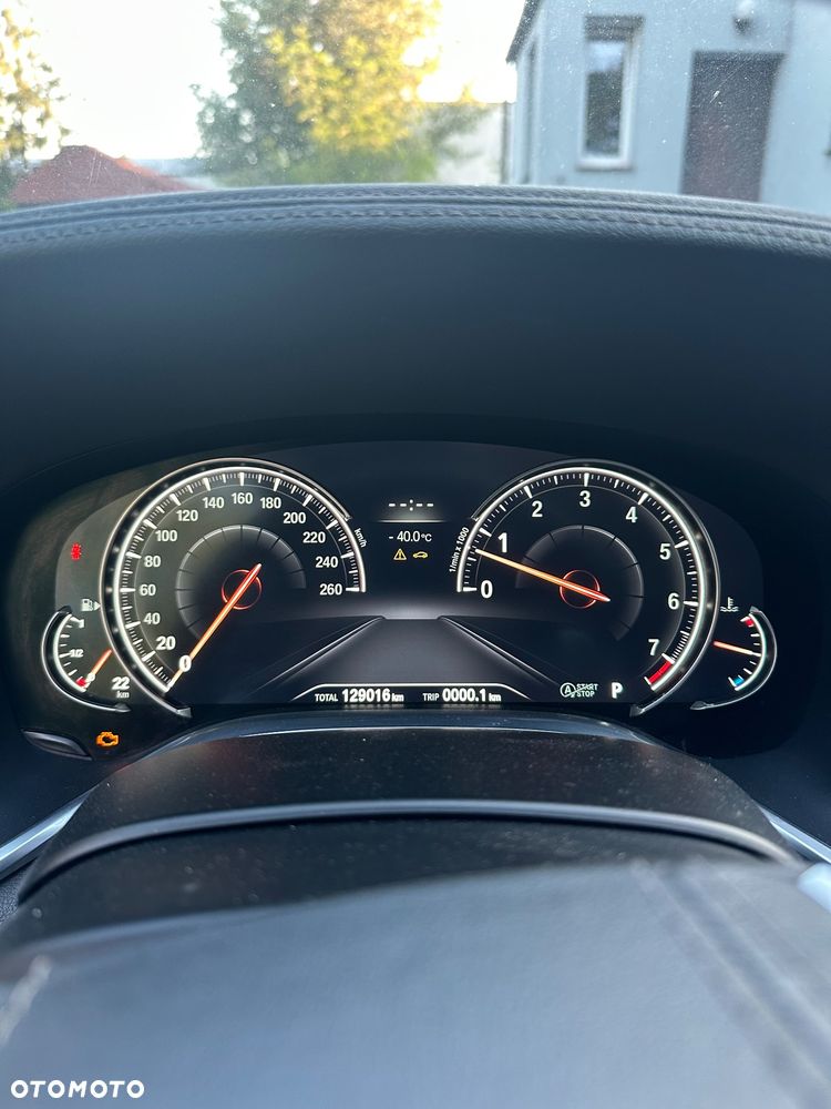 BMW Seria 7 740Li - 10