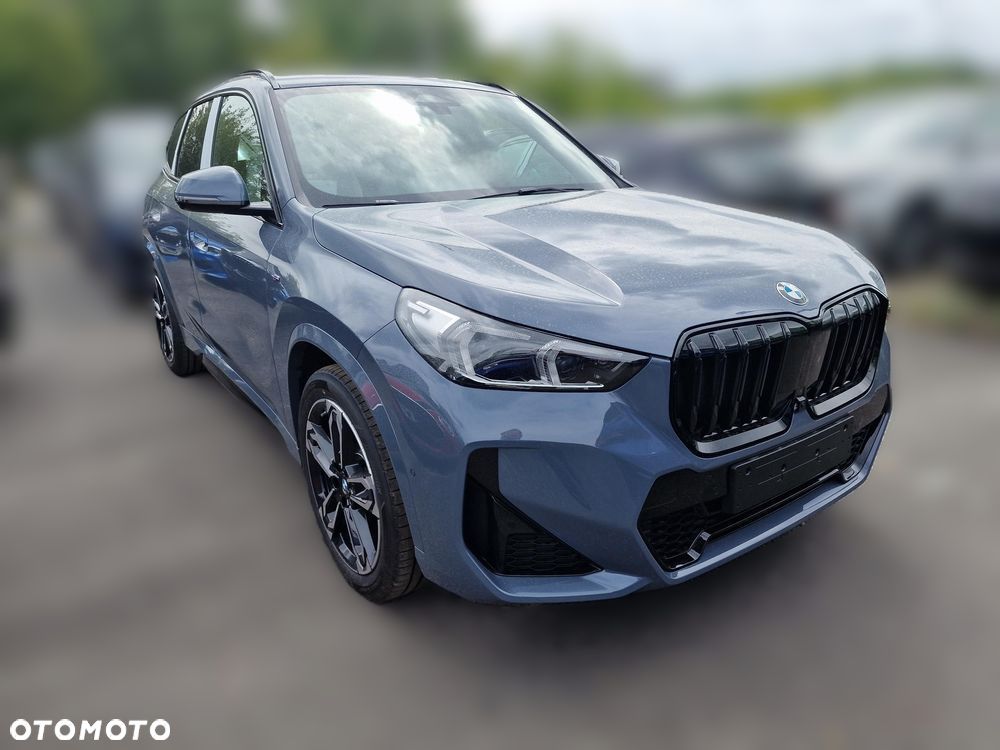 BMW X1 - 16