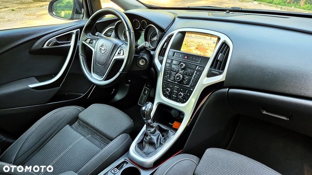Opel Astra 1.4 T Cosmo EU6 - 35
