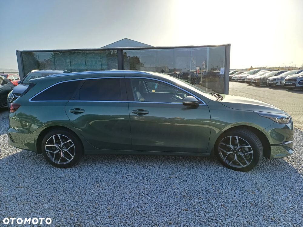 Kia Ceed 1.5 T-GDI Tribute DCT - 11
