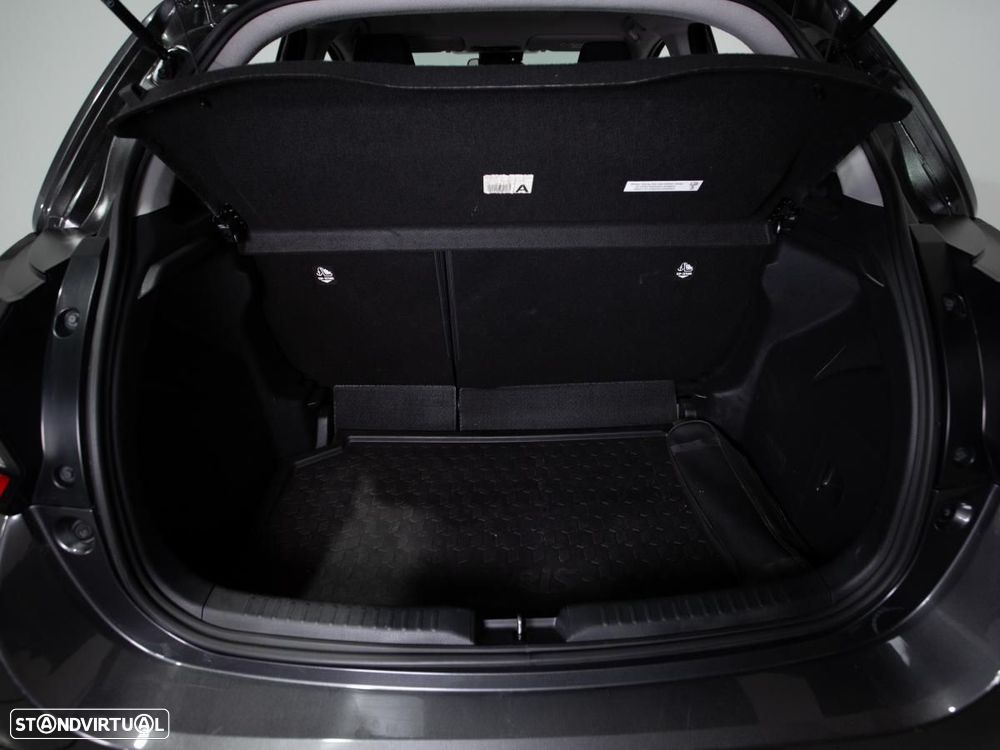 Toyota Yaris 1.5 HDF Comfort Plus - 12