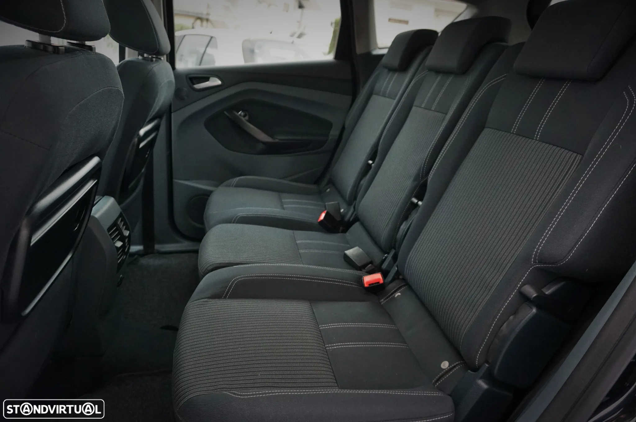 Ford C-Max 1.6 TDCi Titanium - 14