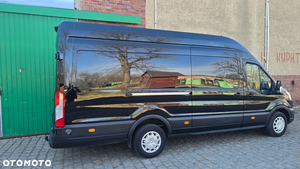 Ford Transit - 24