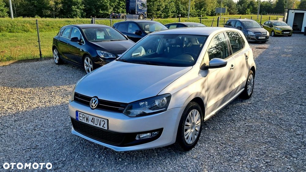 Volkswagen Polo 1.4 16V Comfortline - 2