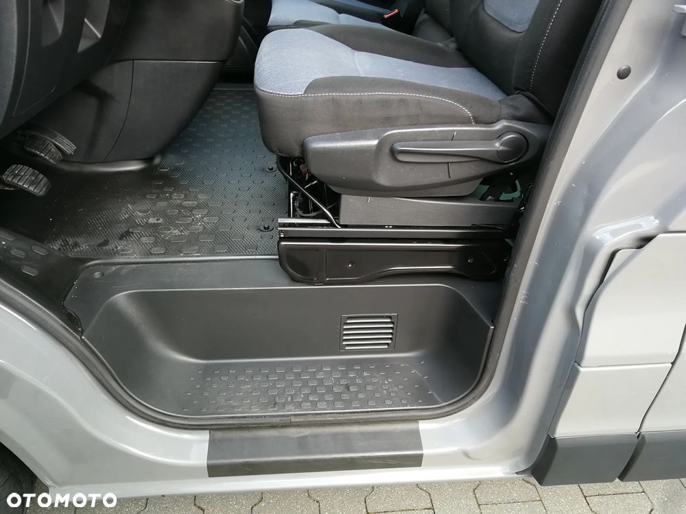 Opel Vivaro L2H1 2,9t Edition Elegance - 14