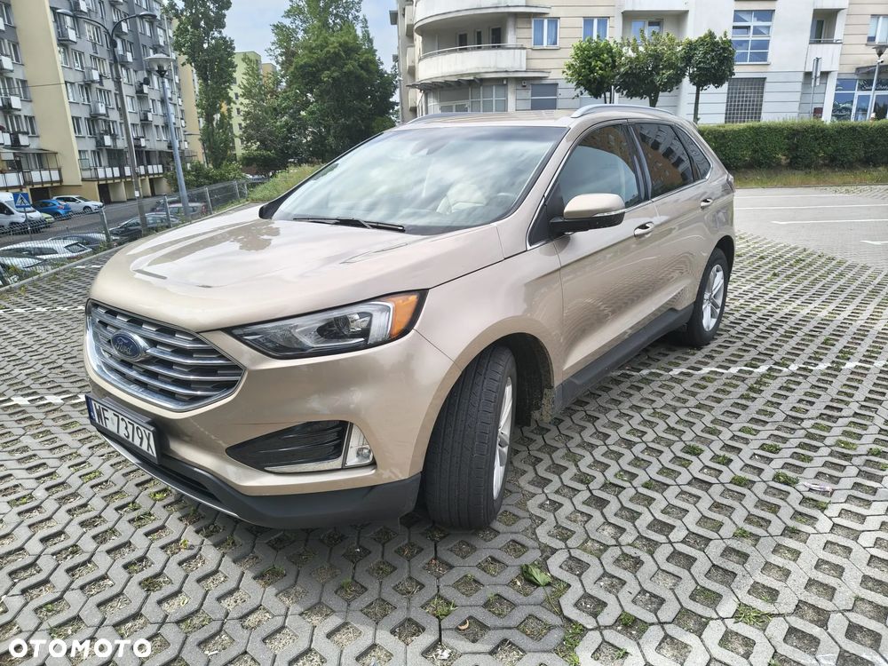 Ford Edge - 2