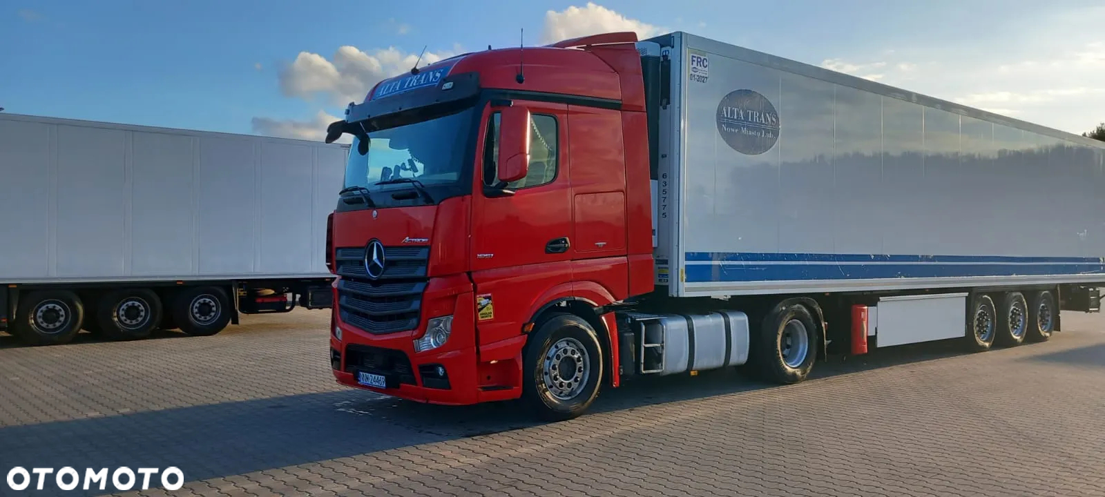 Mercedes-Benz Actros - 3