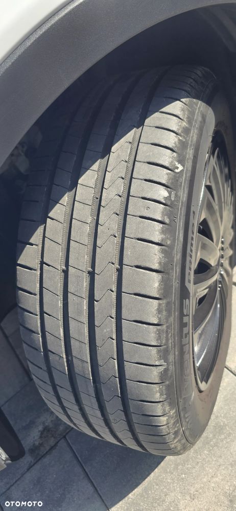 Ford Kuga 1.5 EcoBoost 2x4 Titanium - 13