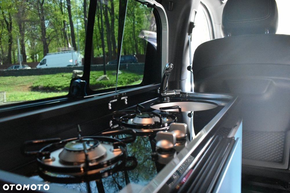 Mercedes-Benz V  FL OM654 - 7