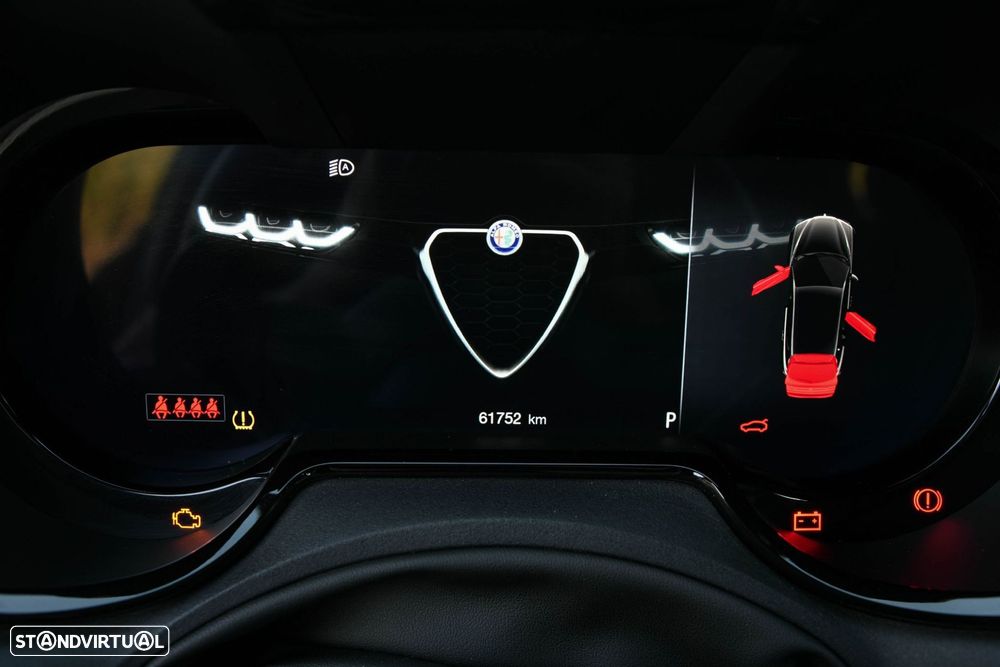 Alfa Romeo Tonale 1.5 Hybrid Edizione Speciale - 13