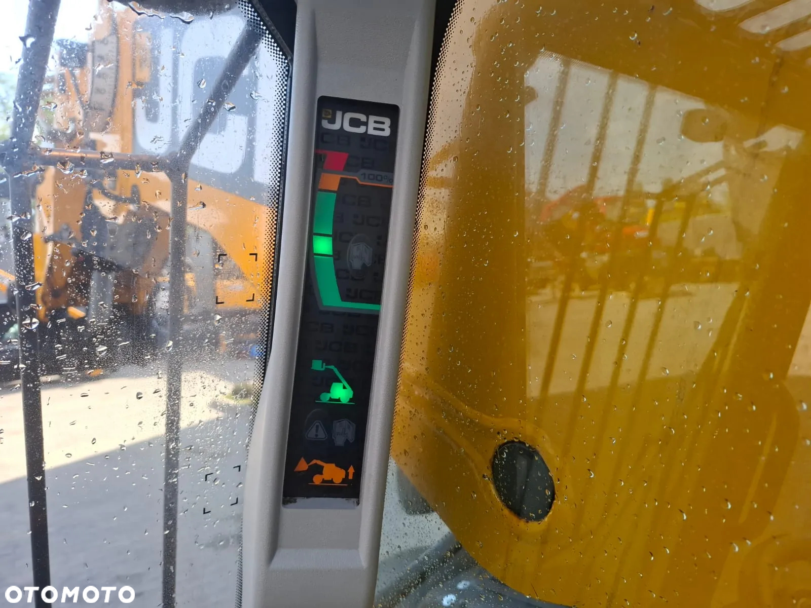 JCB 525-60 - 14