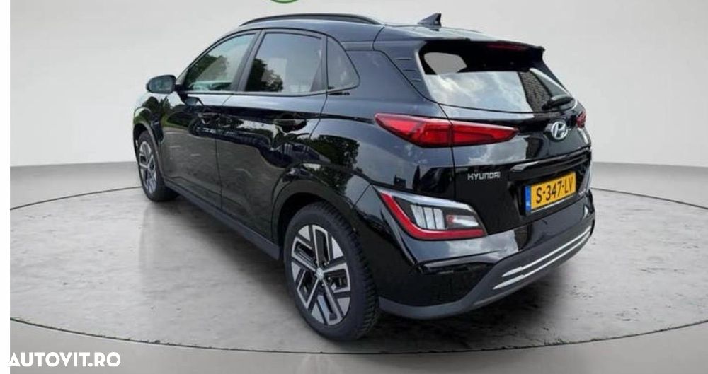 Hyundai KONA Business - 3