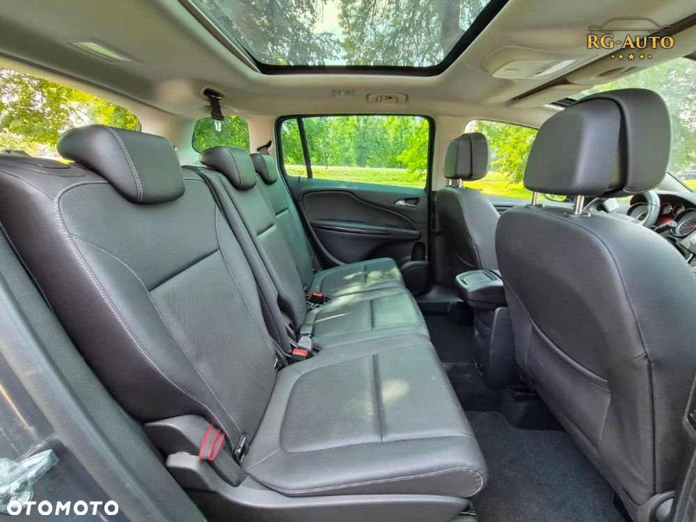 Opel Zafira - 29