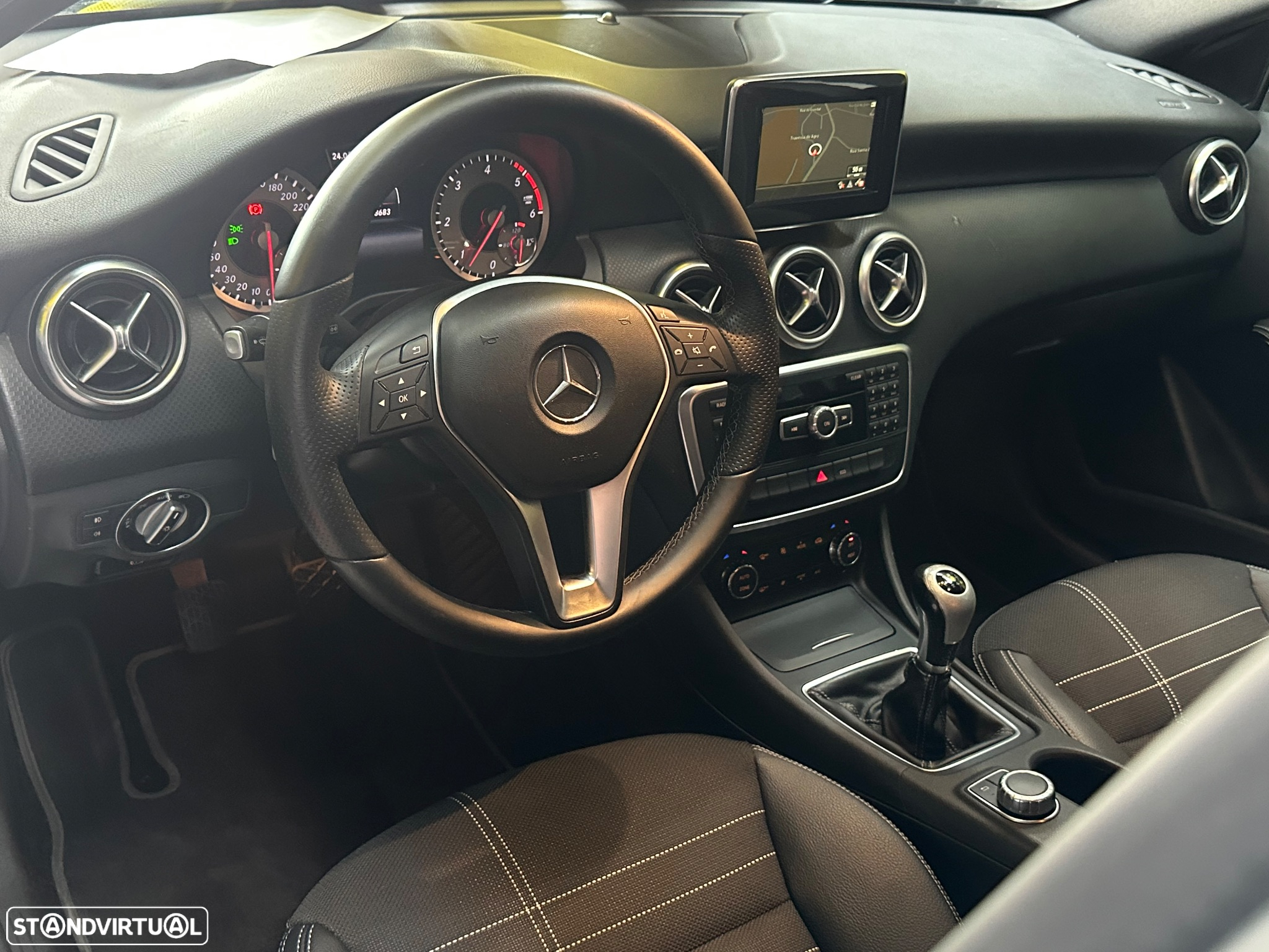 Mercedes-Benz A 200 CDI (BlueEFFICIENCY) Urban - 5