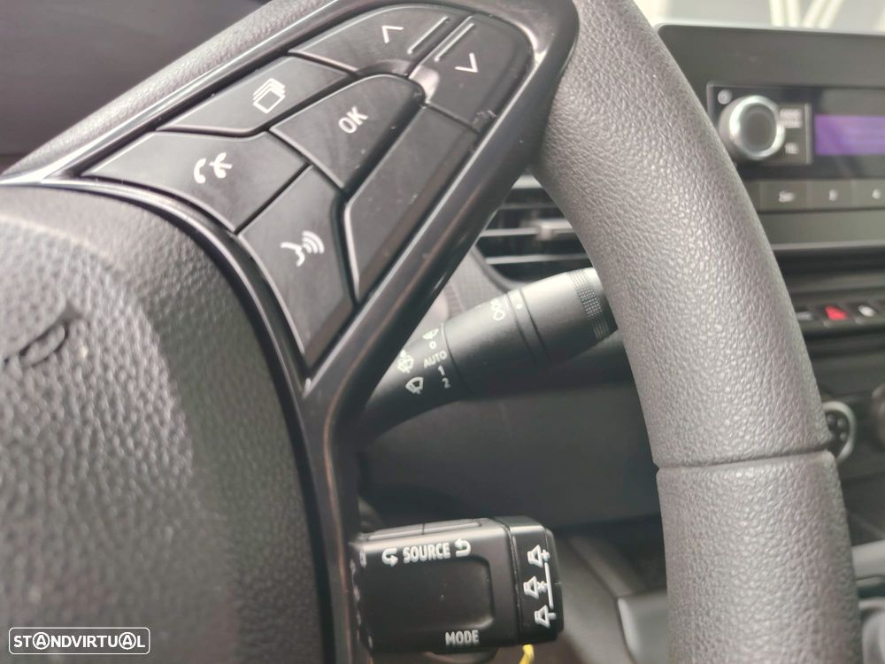 Renault Kangoo 1.5 dCi Blue L1 3 Lug. - 6