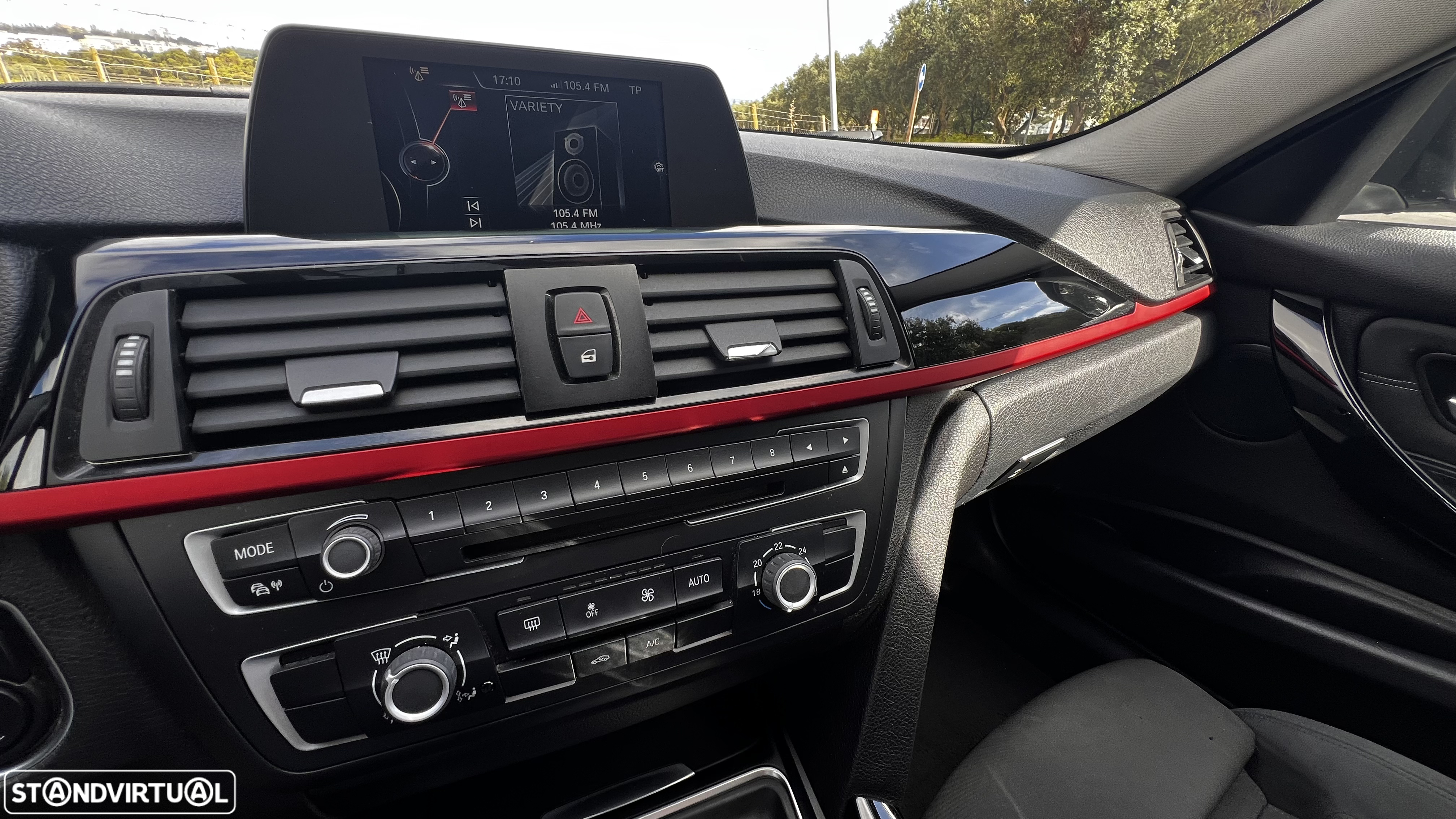 BMW 318 d Touring Auto Line Sport - 51