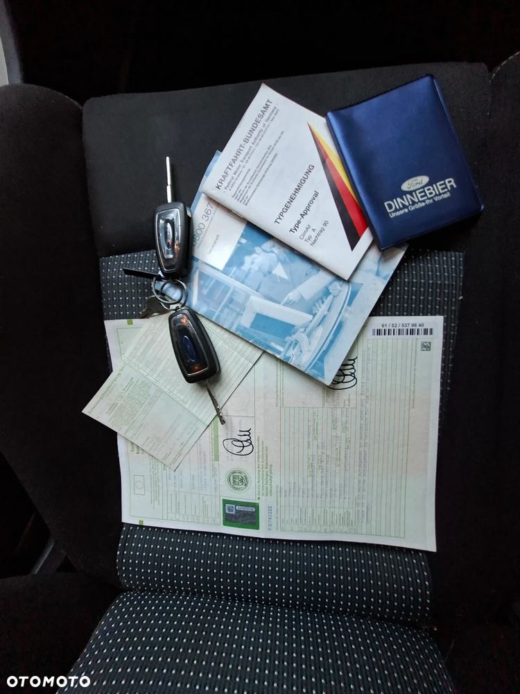 Ford S-Max - 14