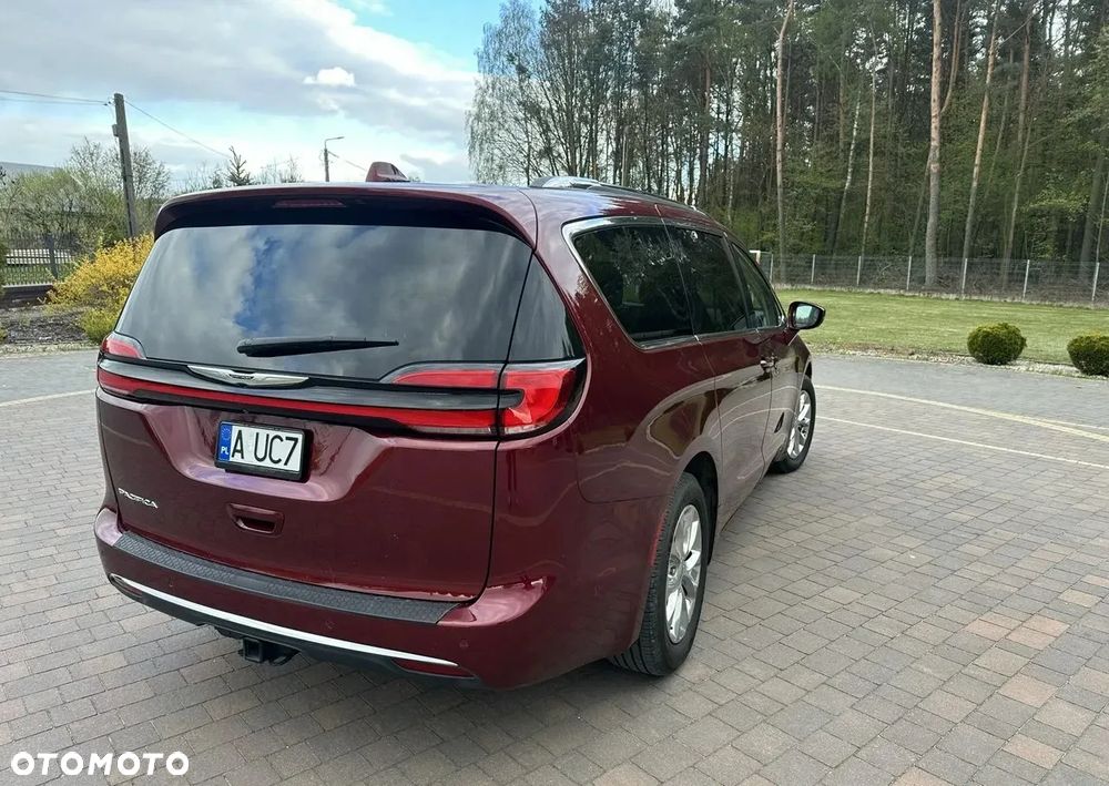 Chrysler Pacifica - 7