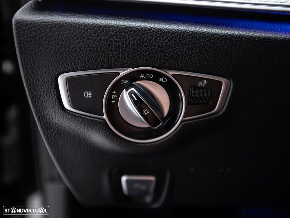 Mercedes-Benz E 220 - 15