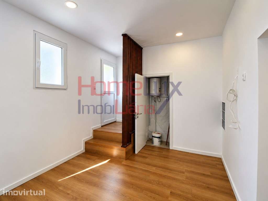 Moradia T3 com 3 Suites em Campanhã - Grande imagem: 5/19
