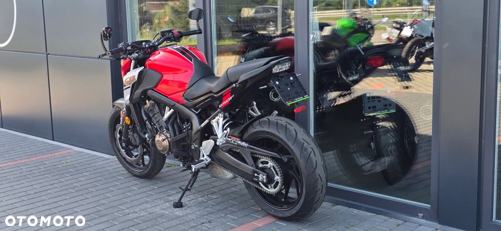 Honda CB - 30