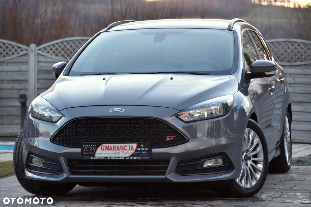 Ford Focus 2.0 TDCi ST - 4