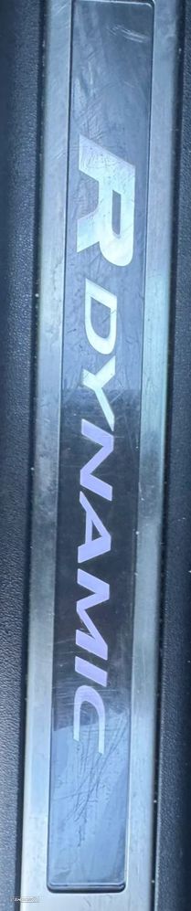 Land Rover Discovery Sport - 13