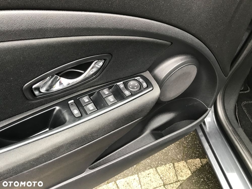 Renault Megane 1.6 16V 110 Paris - 20