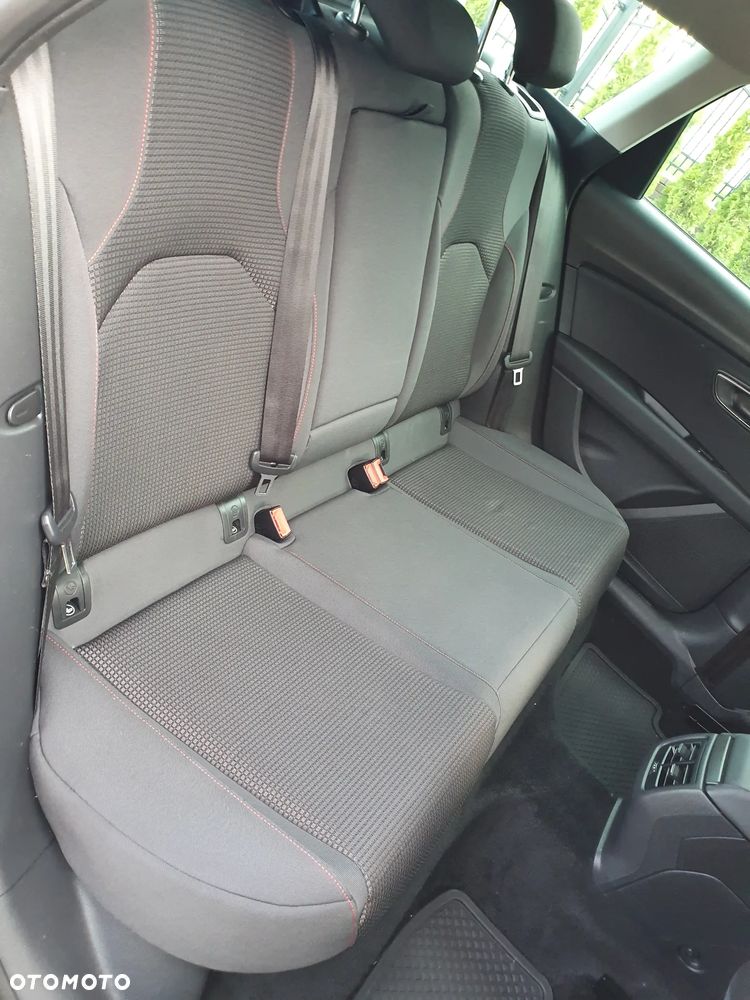 Seat Leon 2.0 TDI DPF DSG FR - 25