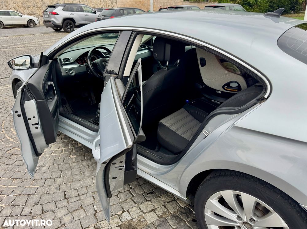 Volkswagen Passat CC 2.0 TDI BlueMotion Technology DSG - 9