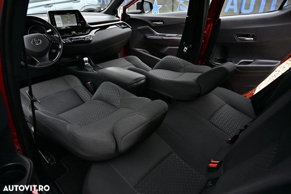 Toyota C-HR Flow - 15