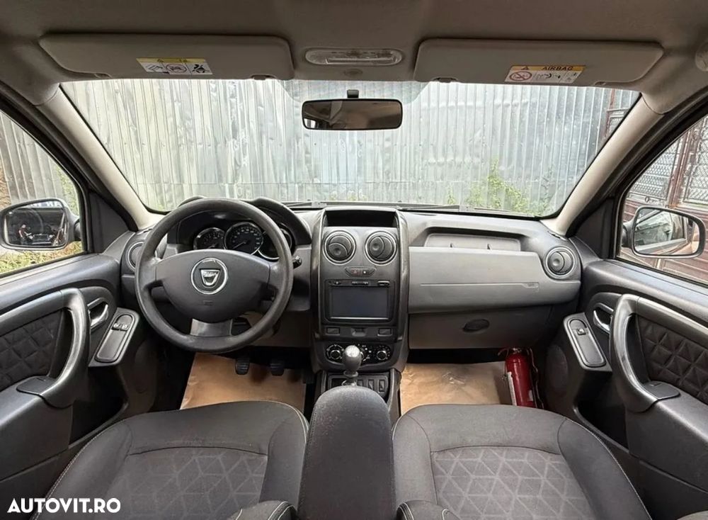 Dacia Duster 1.2 TCe 4x2 Laureate - 5