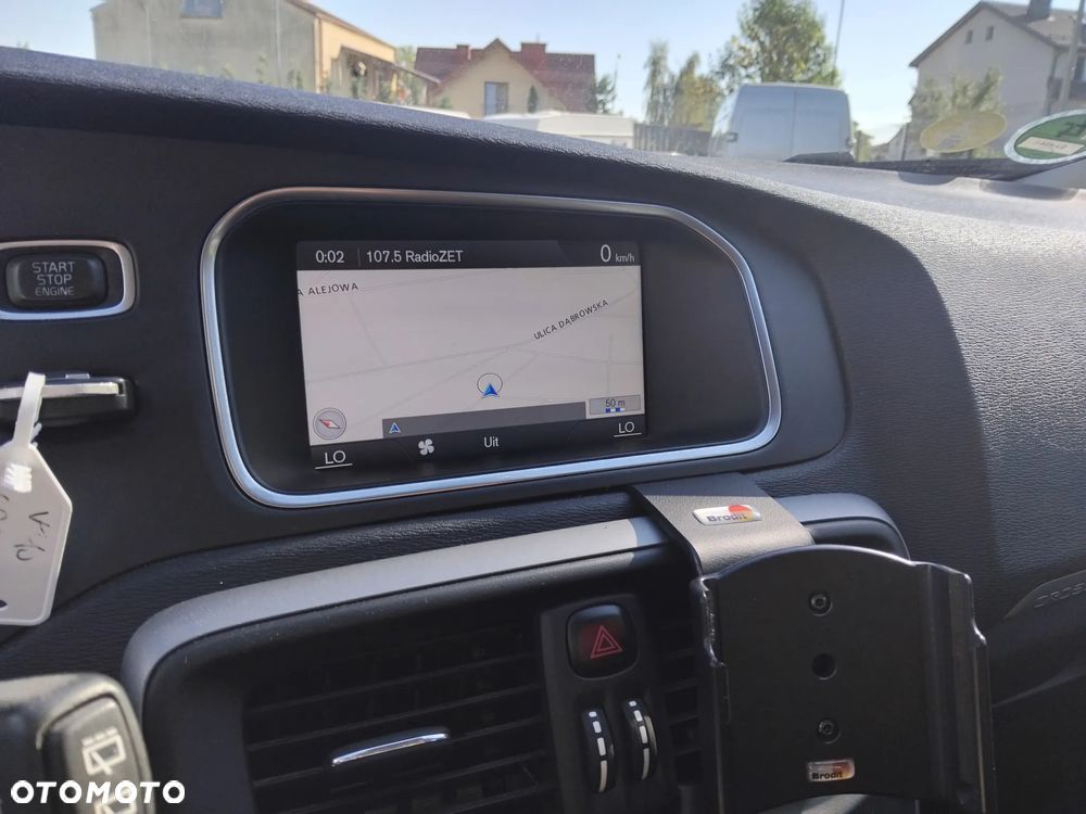 Volvo V40 Cross Country D2 Momentum - 10