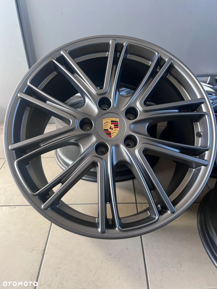 Oryginalne Felgi Porsche Panamera 971 20'' Exclusive - 18